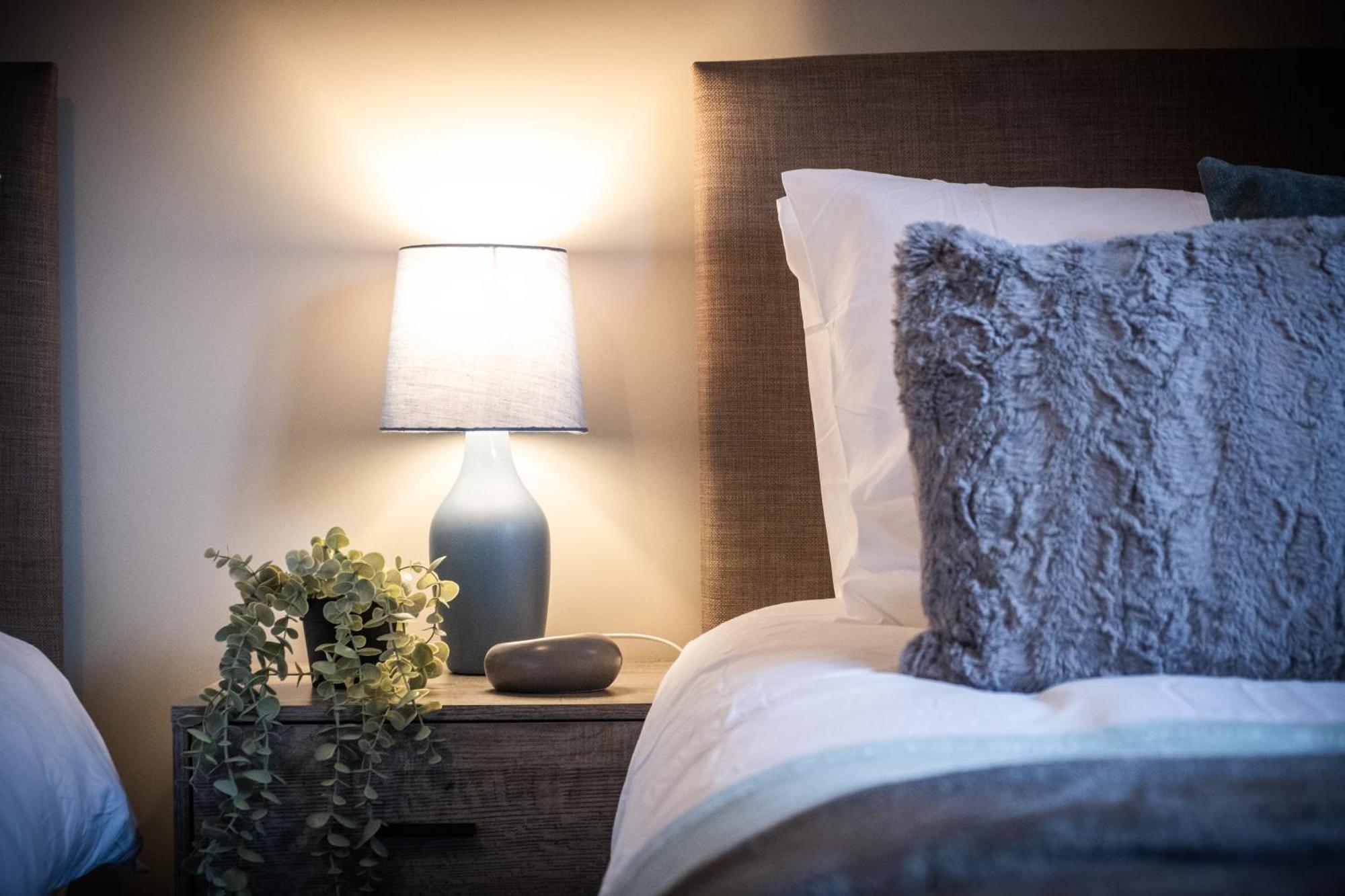 Mk 2-Bedroom Contractor'S Gem, 5 Beds, Sleeps 6, Free Parking Milton Keynes Exteriör bild